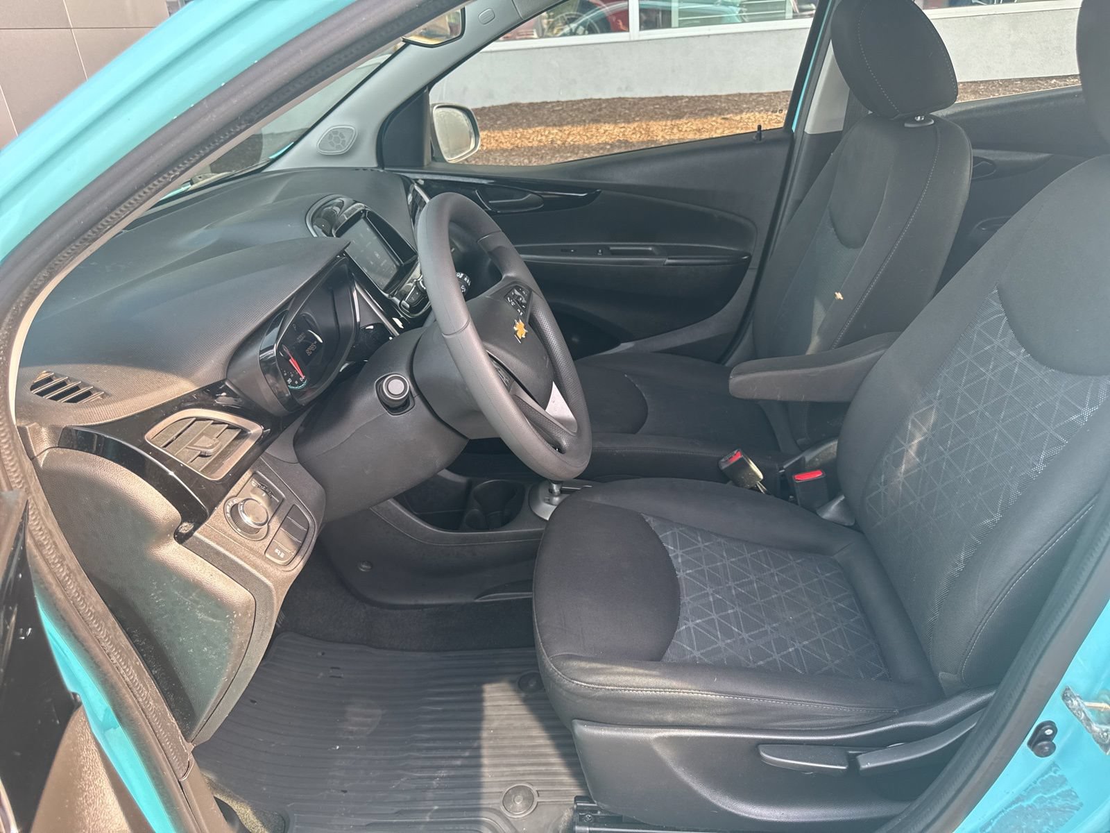 Used 2022 Chevrolet Spark LT w/ Spark Special Edition FWD image 17