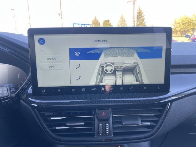 New 2025 Ford Escape ST-Line w/ Tech Pack #1 image 30