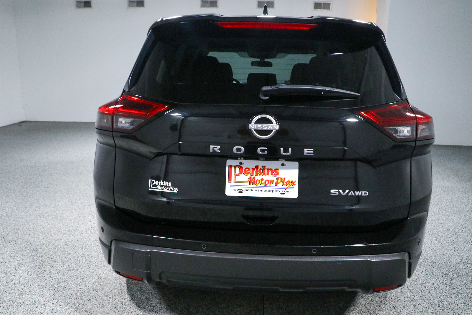 Used 2024 Nissan Rogue SV AWD/4WD image 8