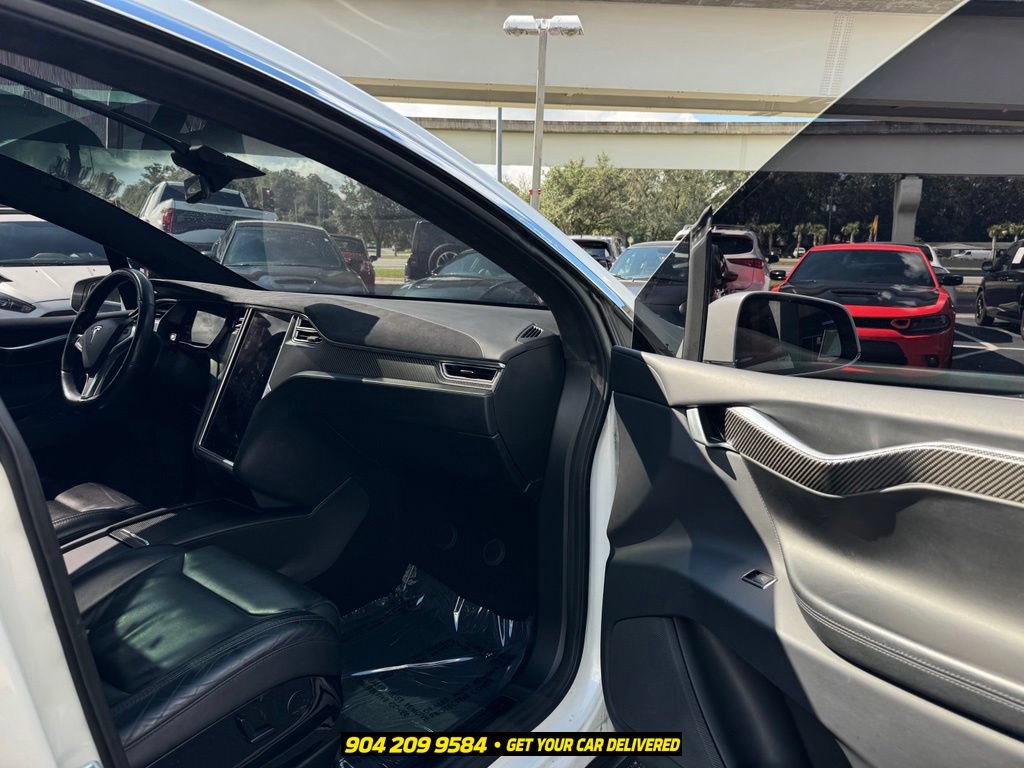 Used 2017 Tesla Model X 75D AWD/4WD image 33