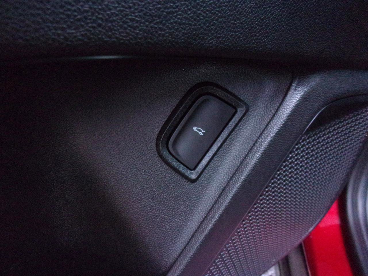 Used 2024 Chevrolet Blazer EV RS image 16