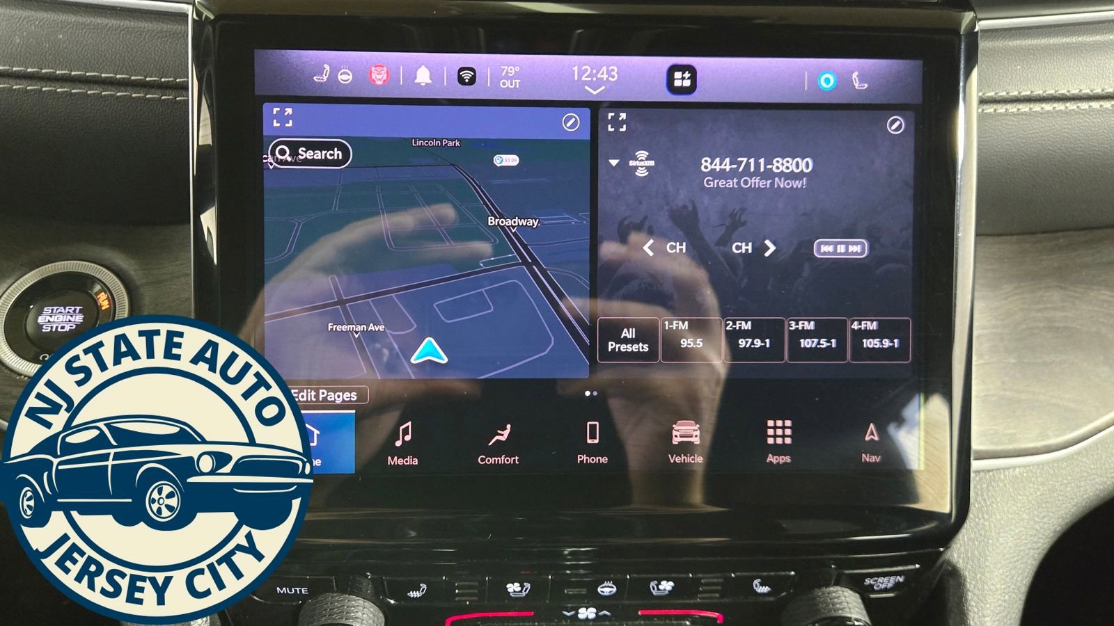 Used 2024 Jeep Grand Cherokee L Limited w/ Luxury Tech Group II image 14