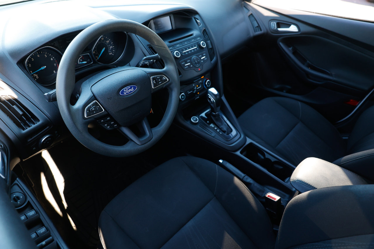 Used 2015 Ford Focus SE image 4