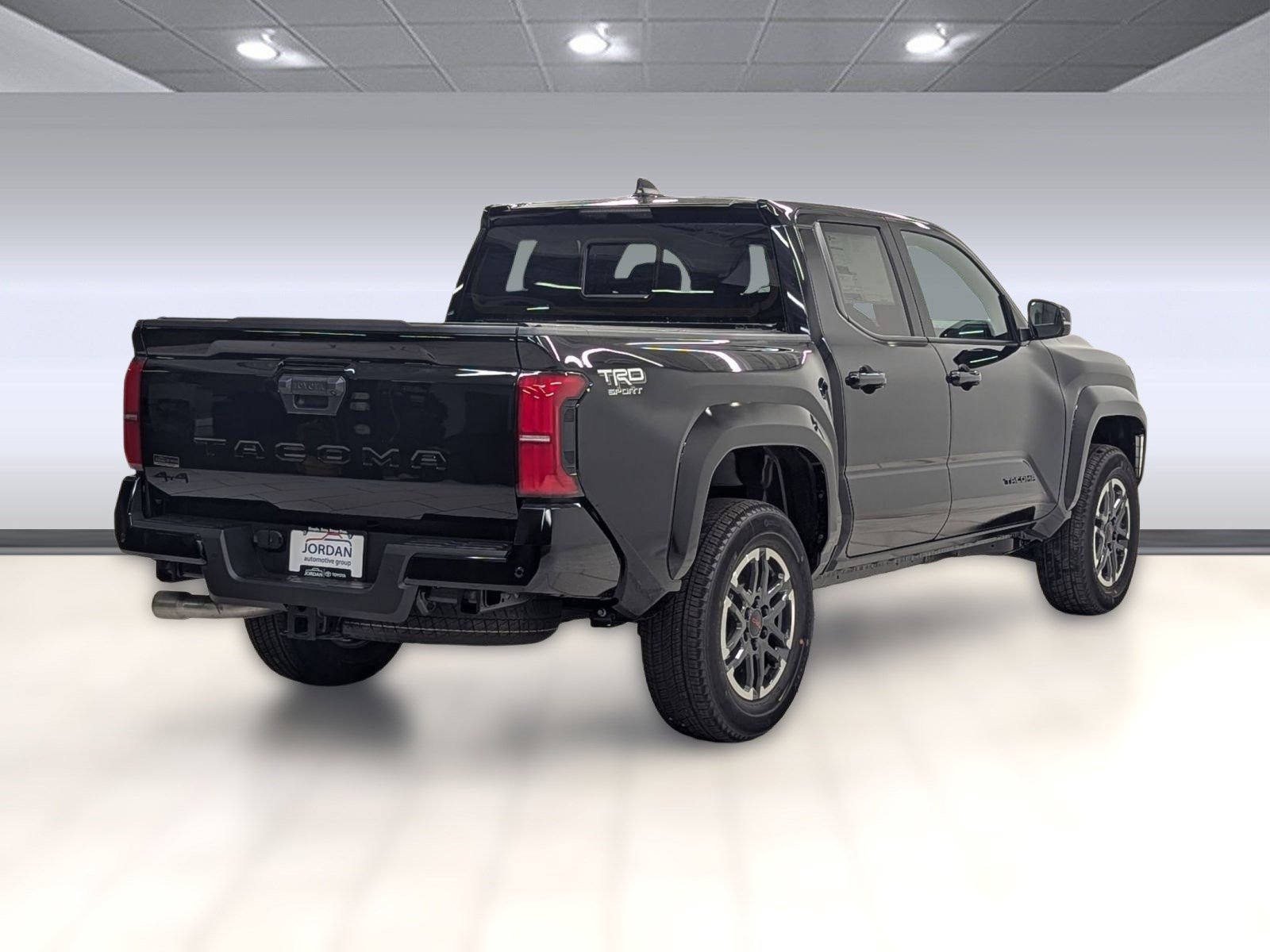 New 2025 Toyota Tacoma SR image 7