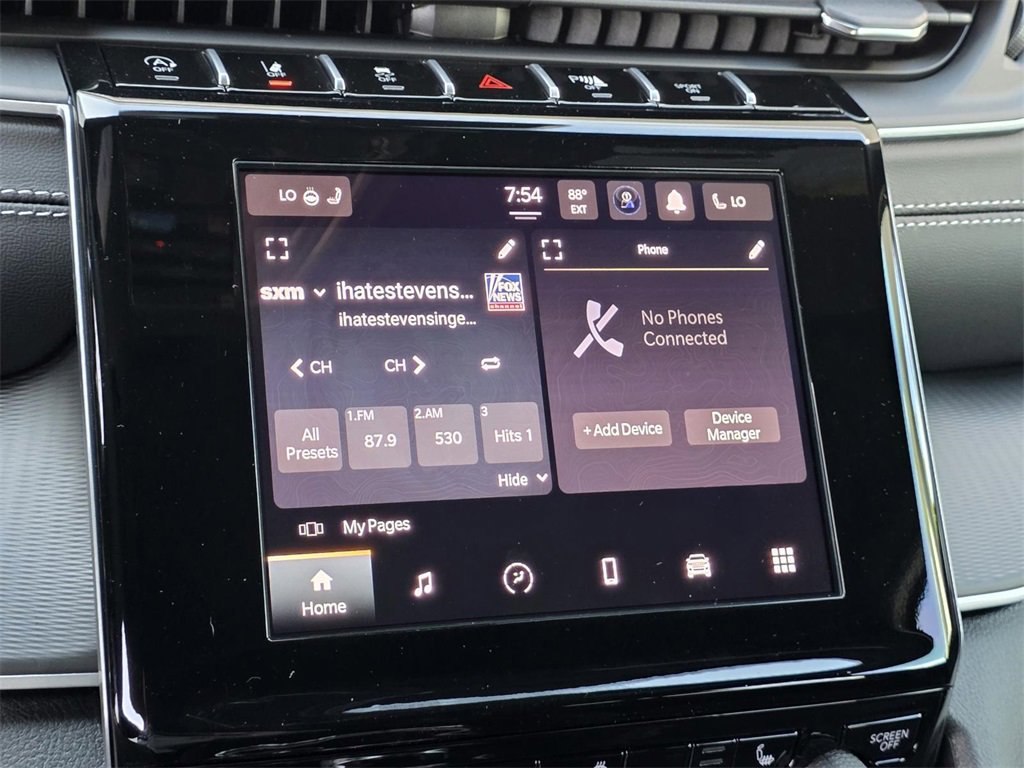 New 2025 Jeep Grand Cherokee L Altitude image 20