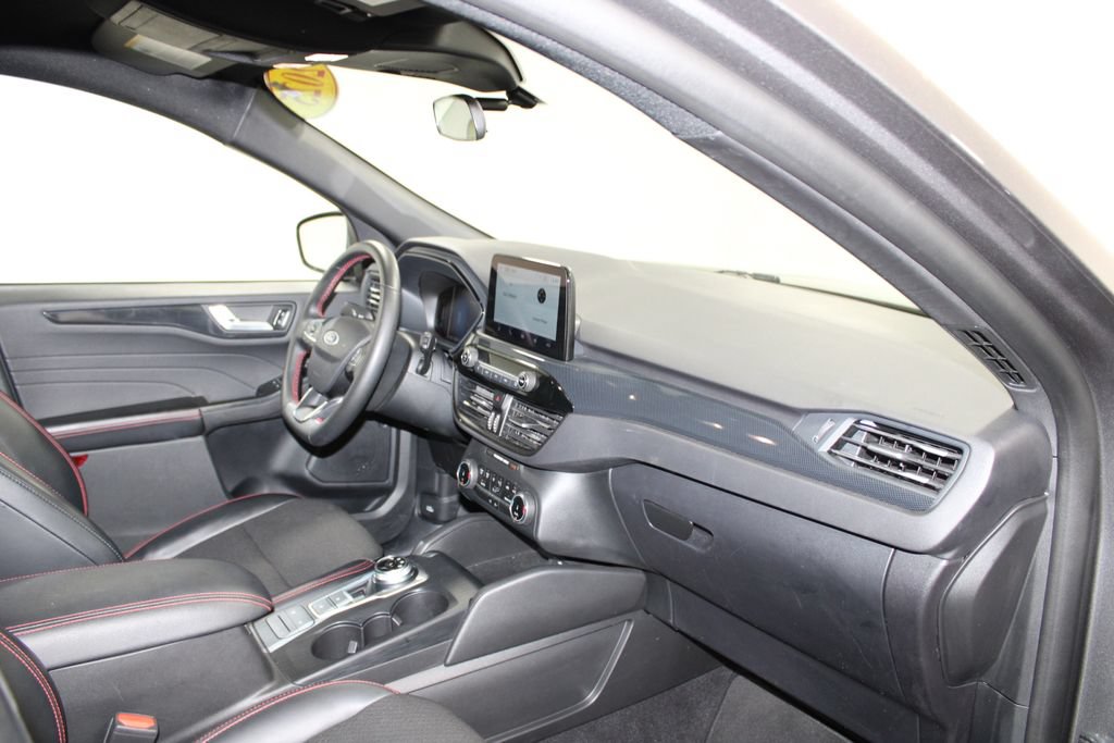 Used 2025 Ford Escape ST-Line AWD/4WD image 26