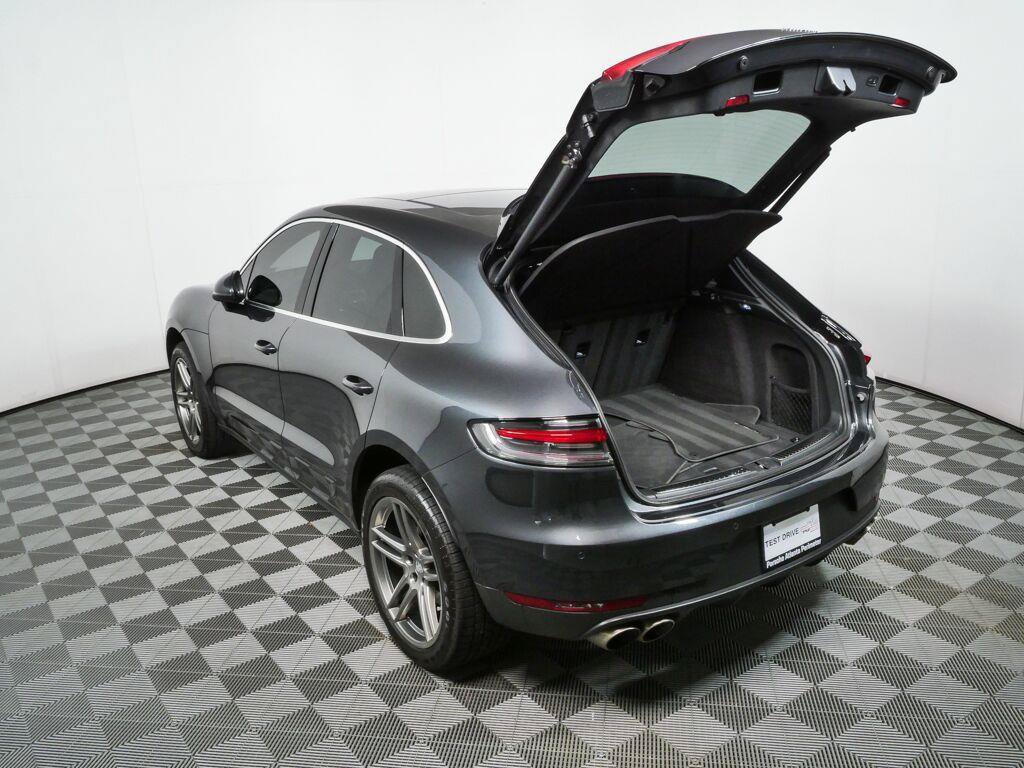 Used 2020 Porsche Macan S AWD/4WD image 34