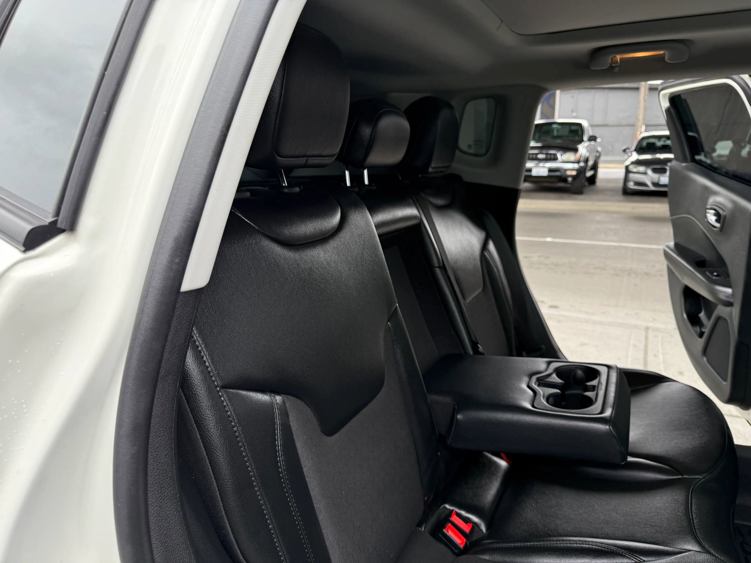 Used 2019 Jeep Compass Latitude image 21
