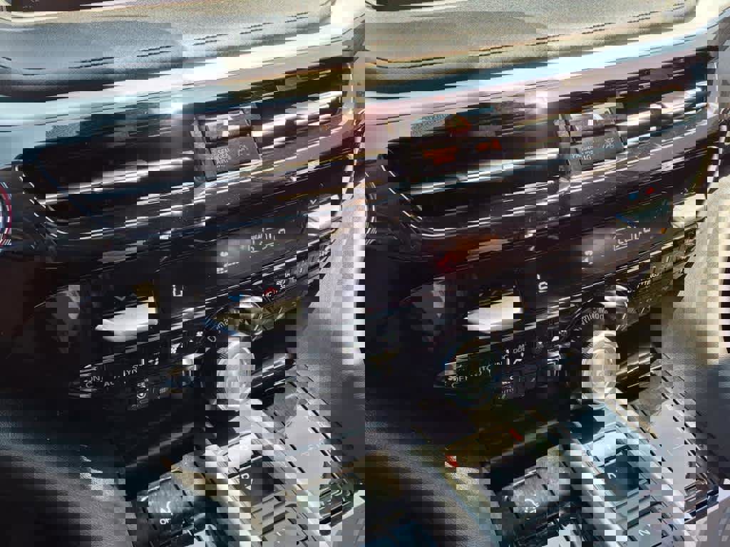 Certified 2023 Acura MDX SH-AWD w/ Technology Package image 19