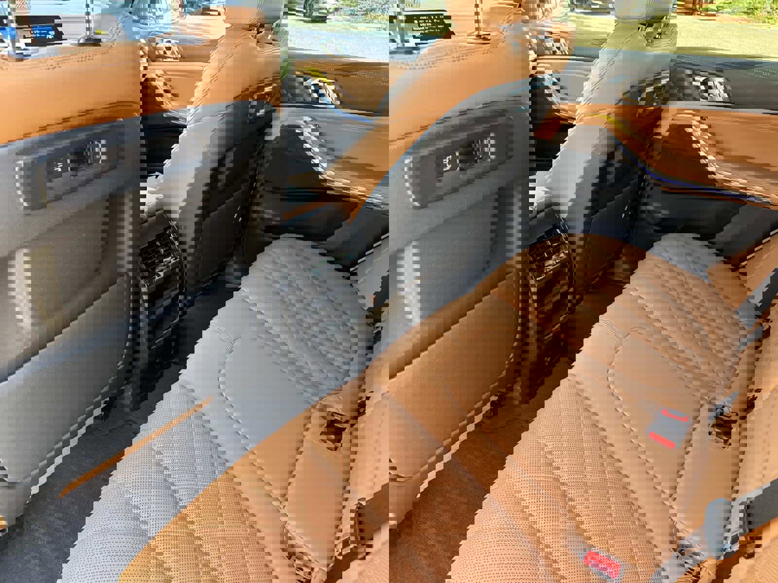 Used 2023 BMW X5 sDrive40i w/ Parking Assistance Package image 13