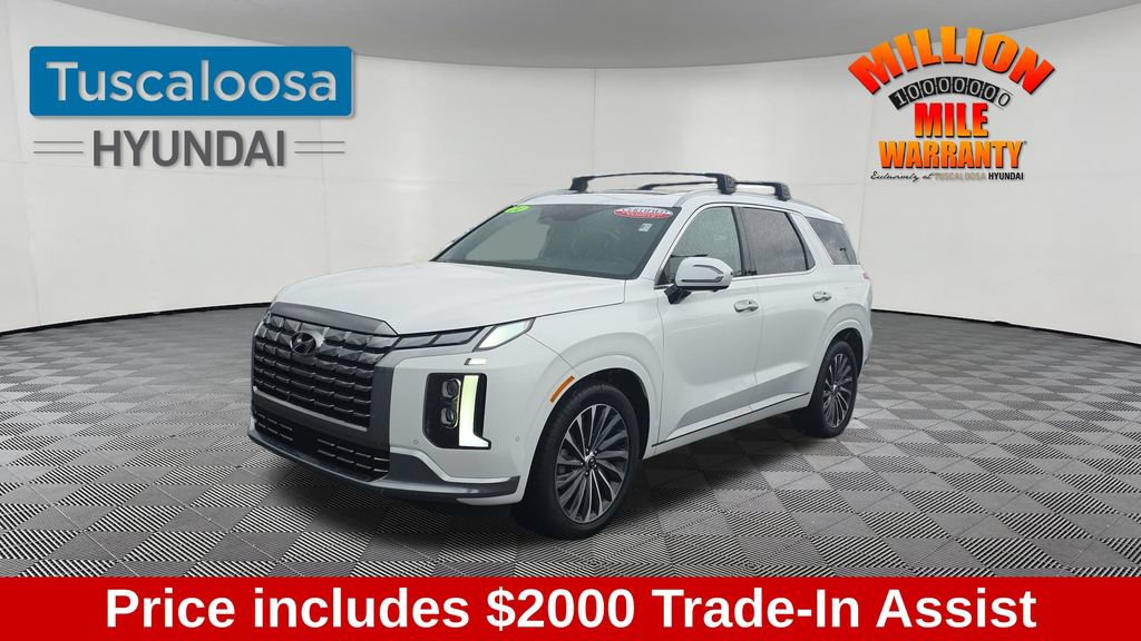 Used 2024 Hyundai Palisade Calligraphy FWD image 3