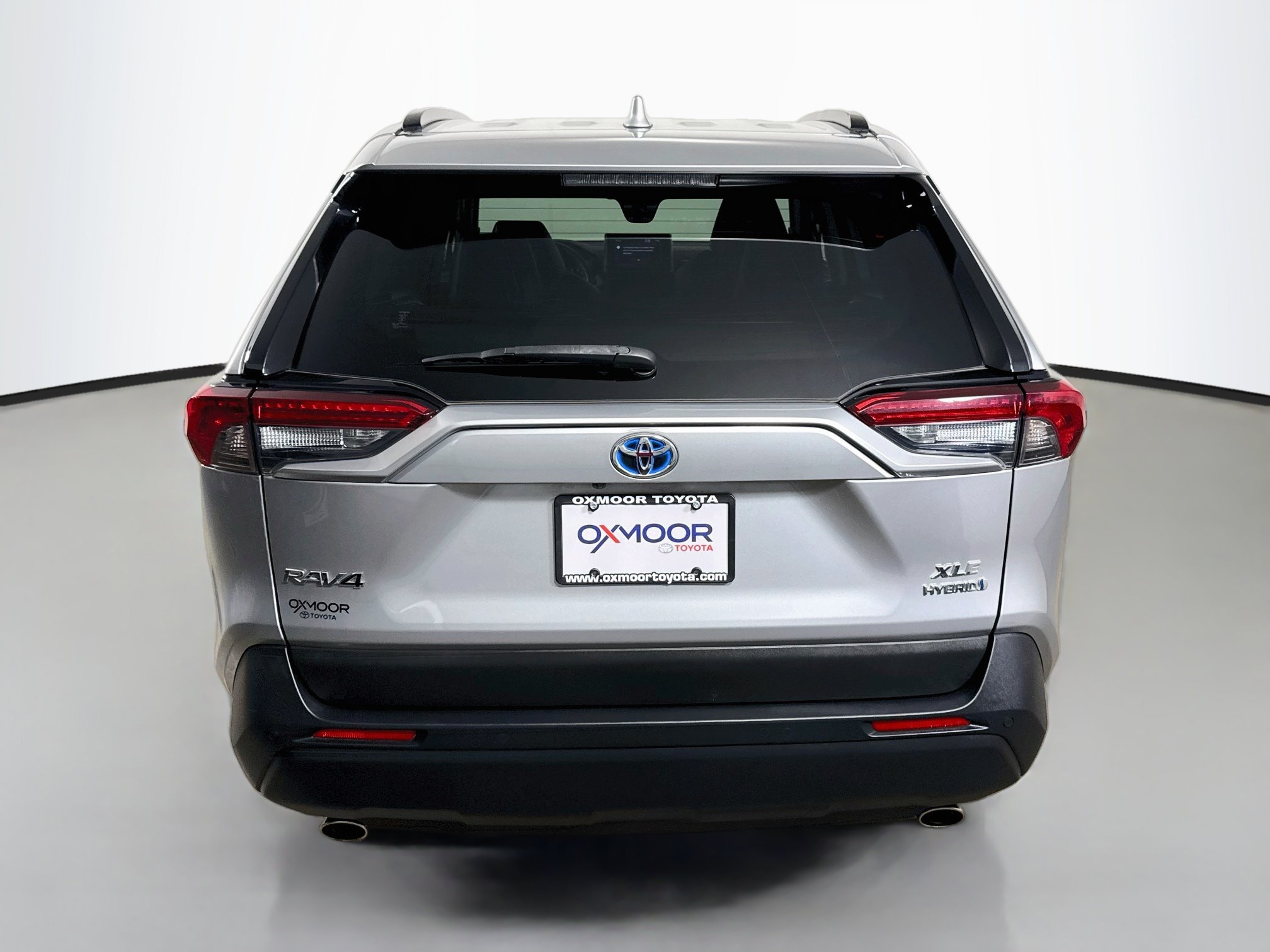 Certified 2022 Toyota RAV4 XLE Premium AWD/4WD image 6
