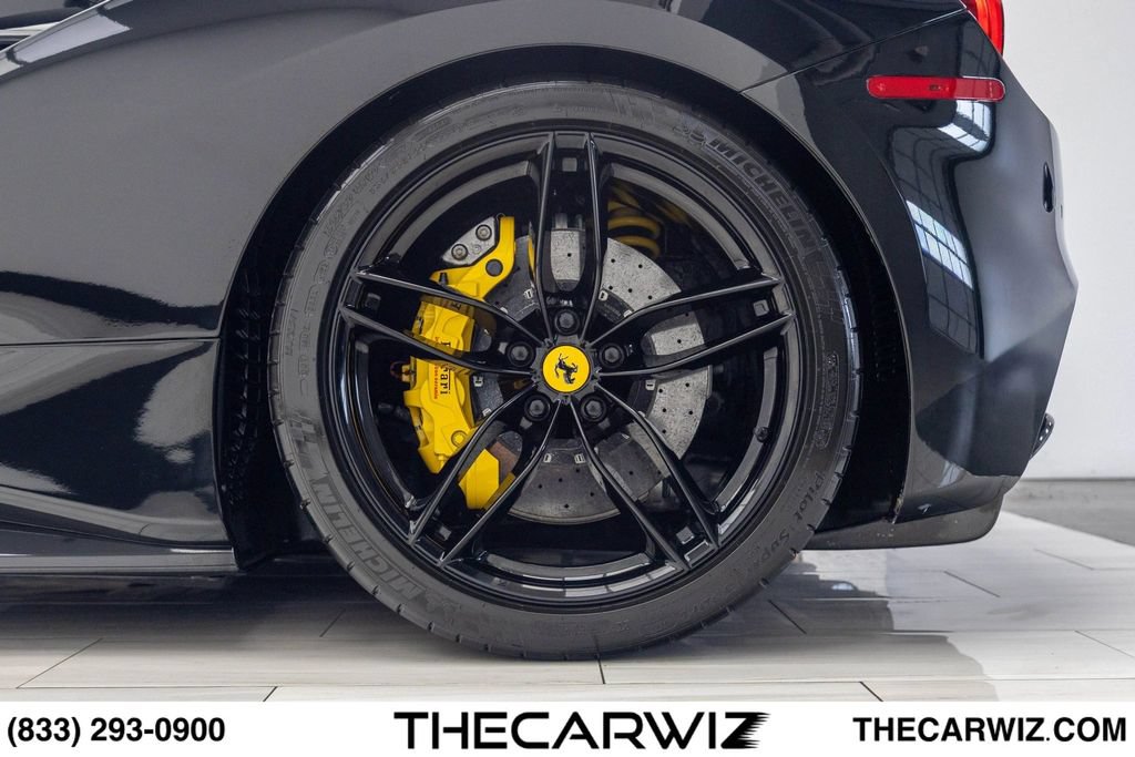 Used 2019 Ferrari 488 Spider RWD image 19
