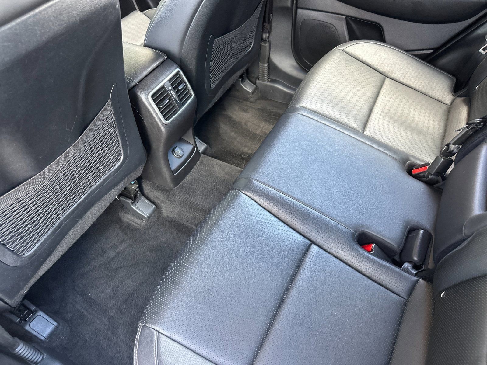 Used 2020 Kia Sportage S FWD image 12