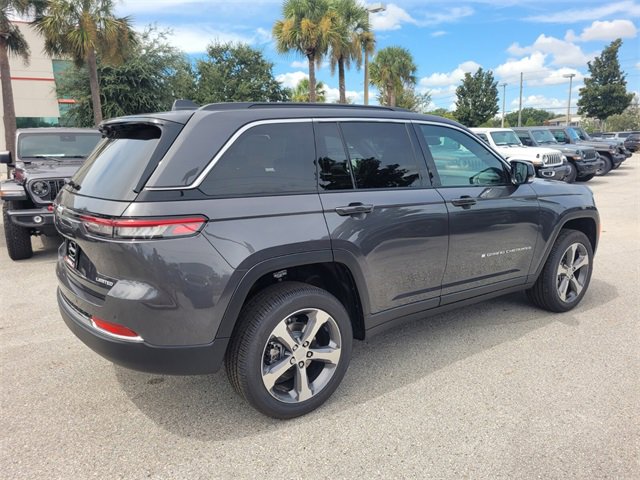 New 2025 Jeep Grand Cherokee Limited image 13