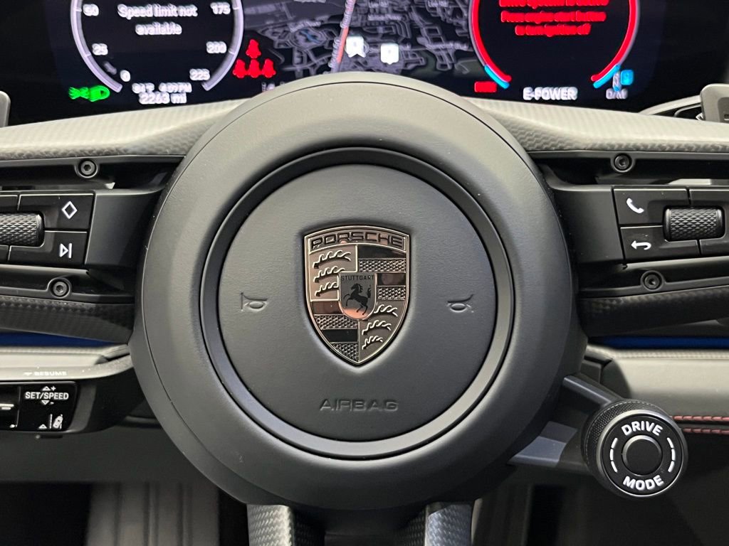 Certified 2025 Porsche Panamera Turbo image 14