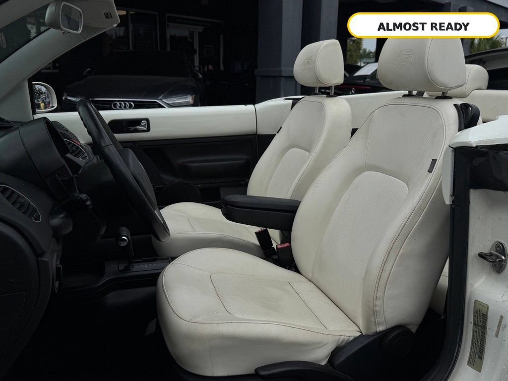 Used 2007 Volkswagen Beetle Triple White Edition FWD image 13