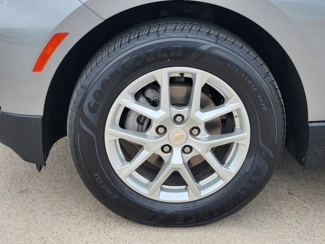 Used 2023 Chevrolet Equinox LT image 17