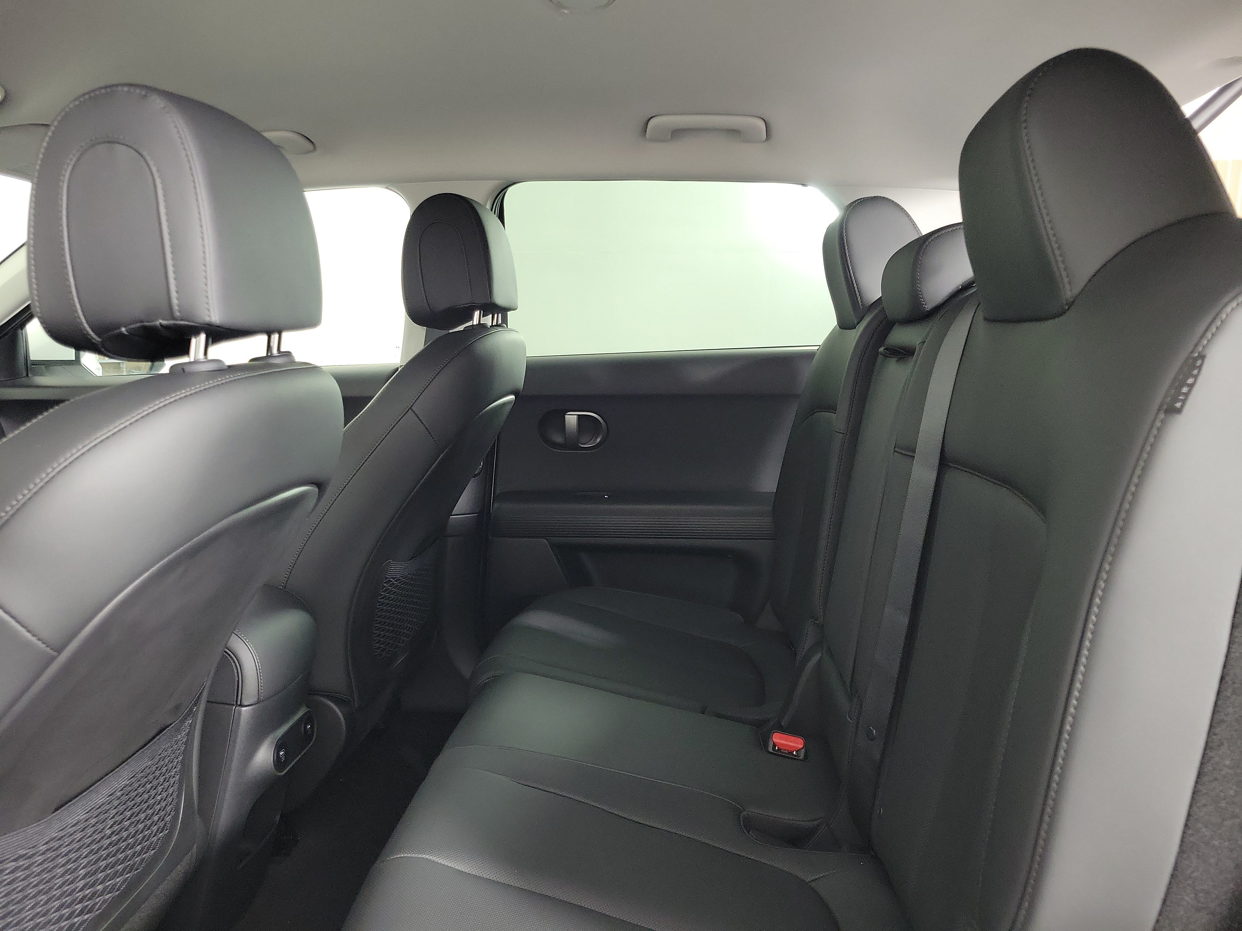 New 2026 Hyundai Ioniq 5 SEL AWD/4WD image 29