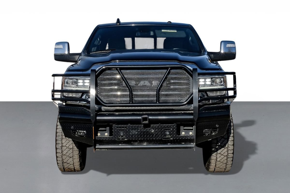Used 2024 RAM 2500 Limited image 3