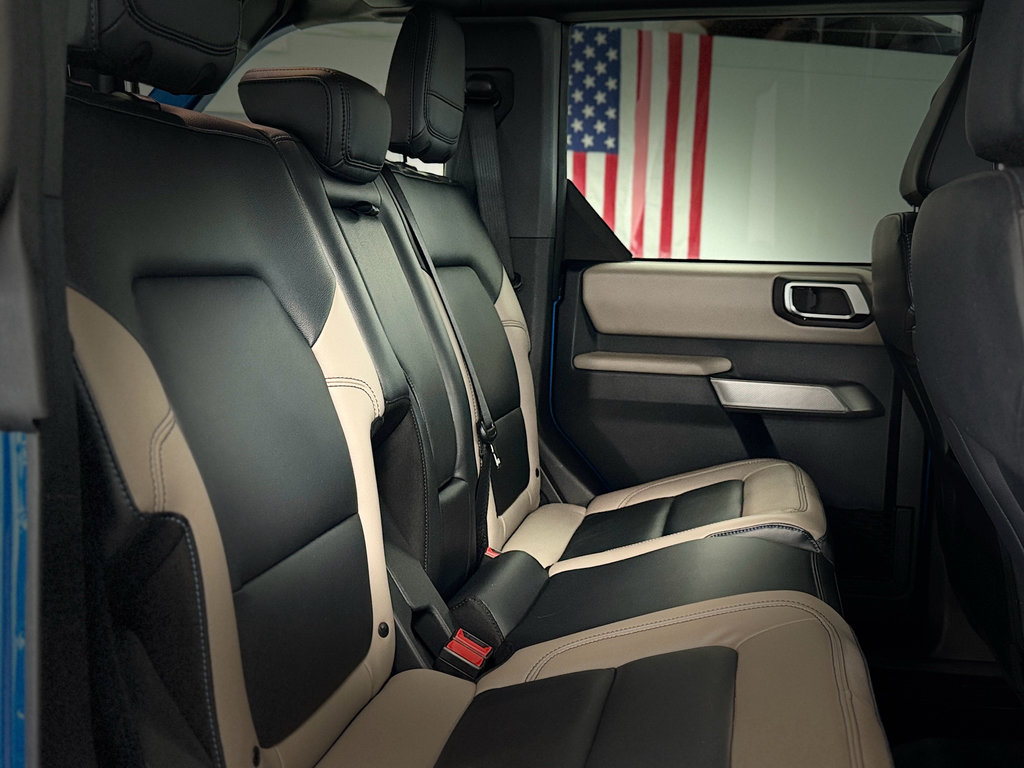 Used 2023 Ford Bronco Wildtrak AWD/4WD image 28