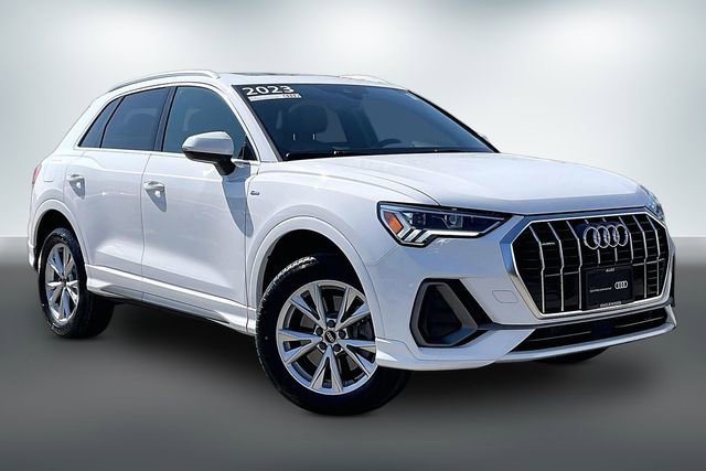 Certified 2023 Audi Q3 2.0T Premium w/ Convenience Package image 1