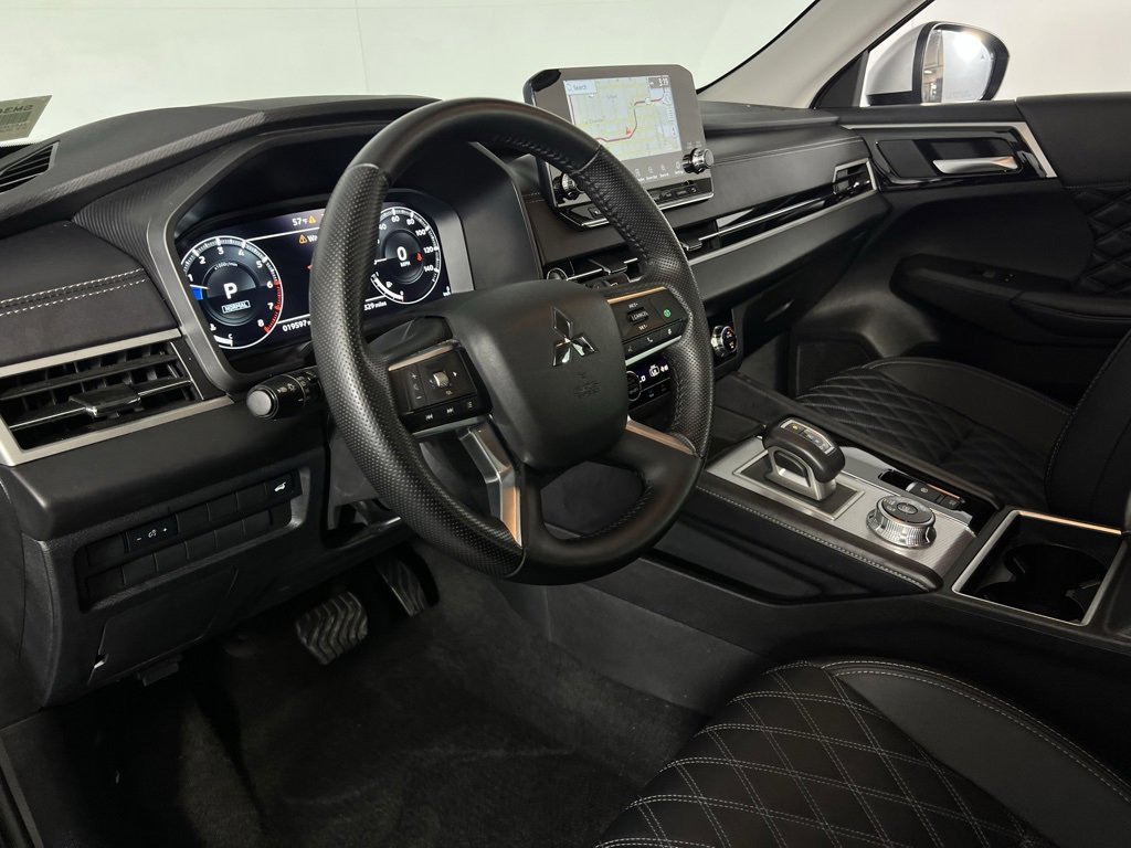 Used 2024 Mitsubishi Outlander SEL image 22