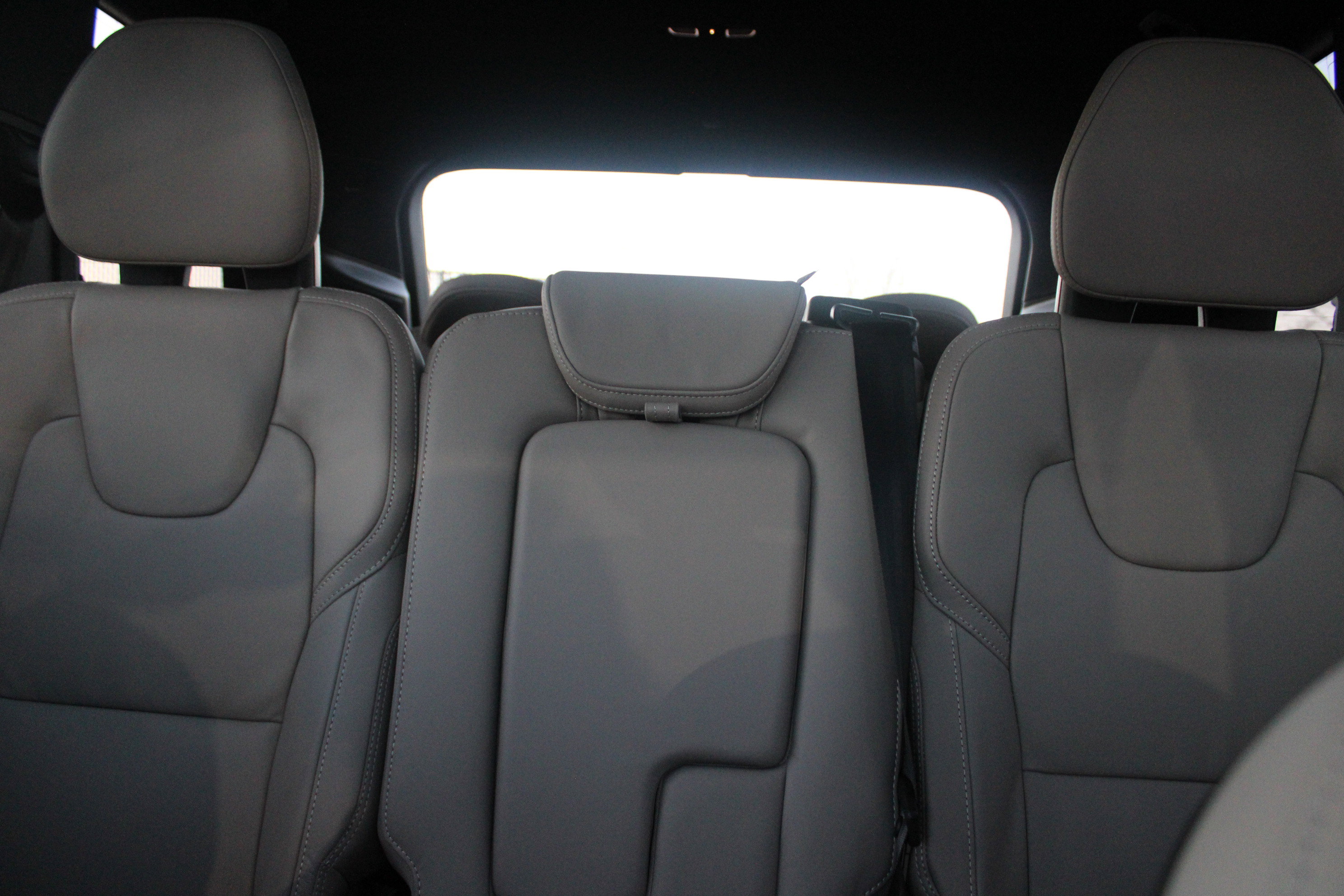 New 2026 Volvo XC90 T8 Ultra w/ Protection Package Premier AWD/4WD image 28