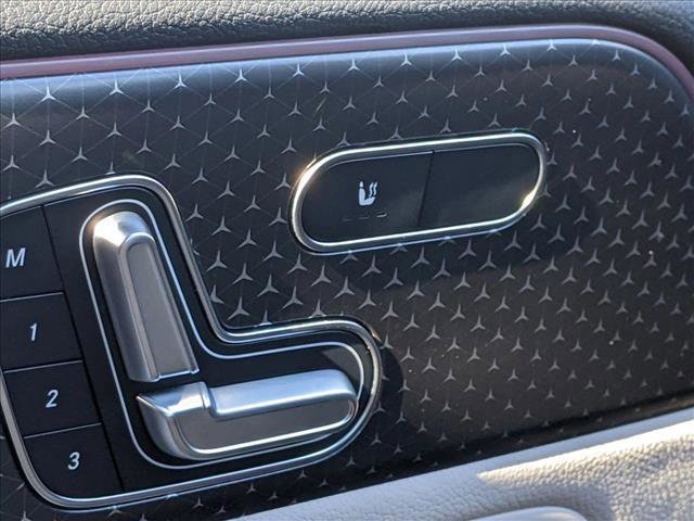 Certified 2025 Mercedes-Benz GLA 250 4MATIC image 18