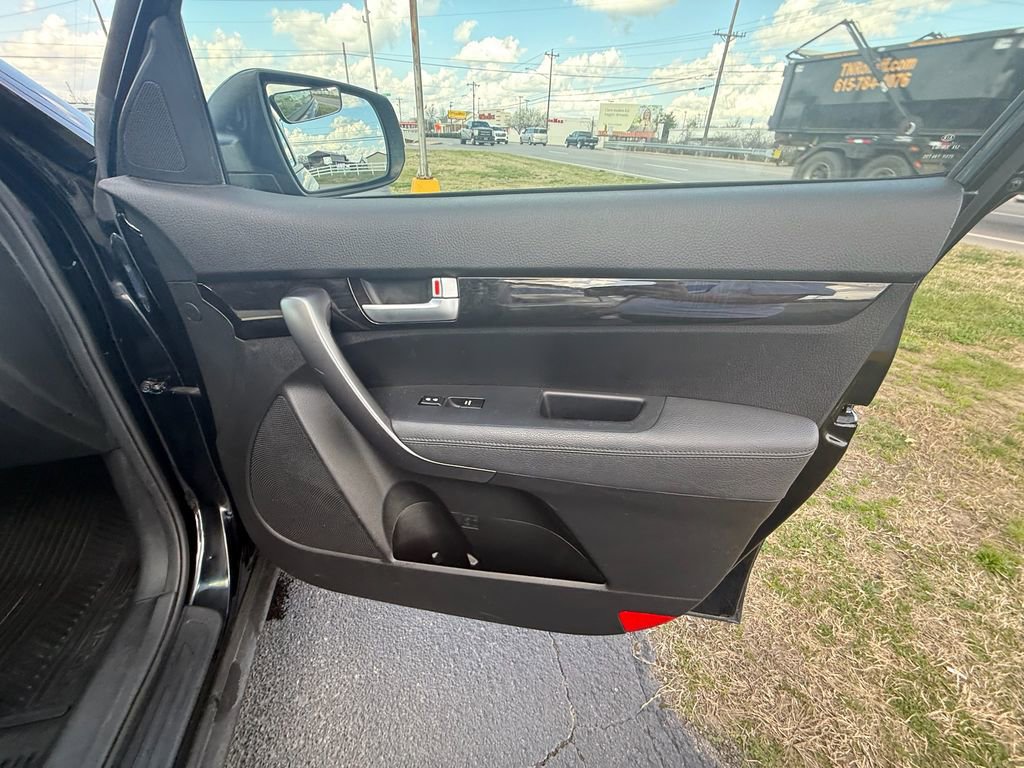 Used 2015 Kia Sorento EX image 22