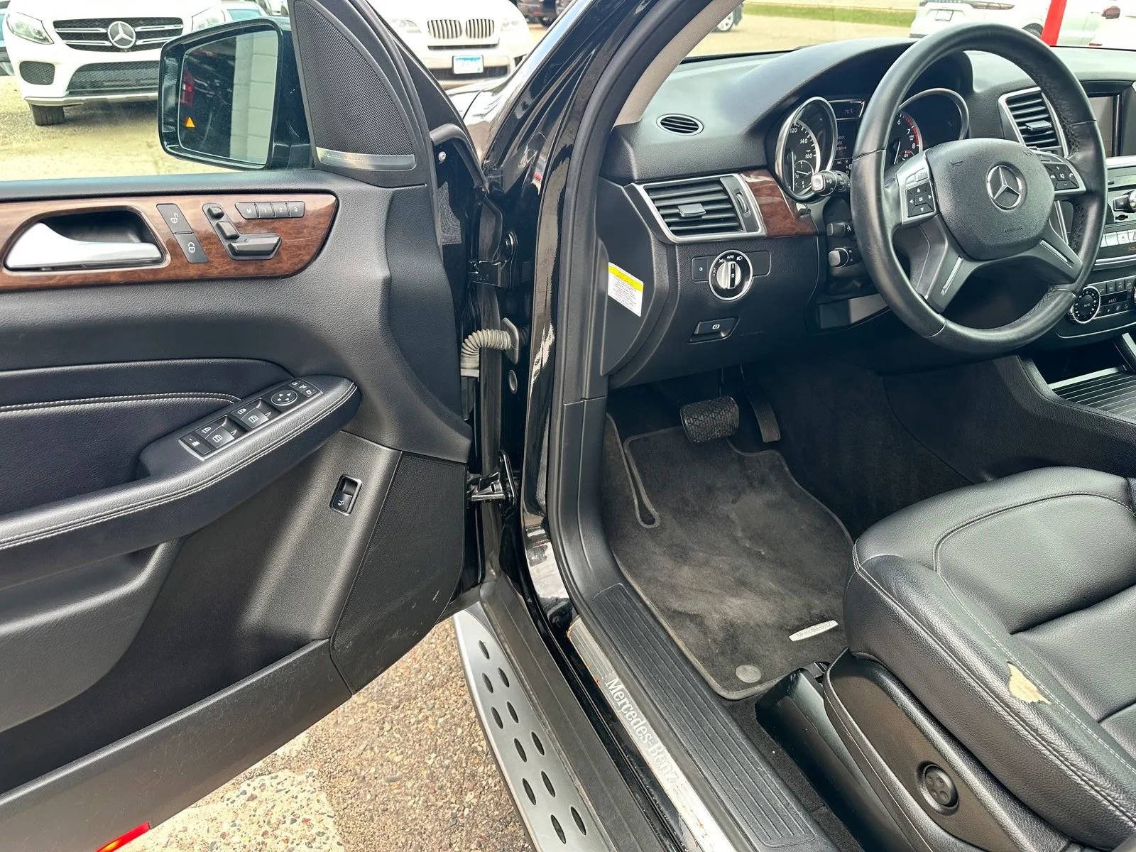 Used 2012 Mercedes-Benz ML 350 4MATIC image 9