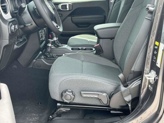 New 2026 Jeep Gladiator Sport AWD/4WD image 10