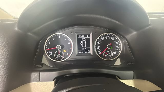 Used 2017 Volkswagen Tiguan S AWD/4WD image 14