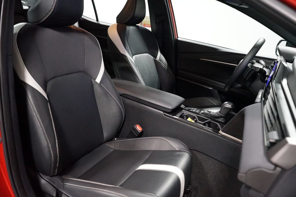Used 2025 Toyota Camry SE FWD image 29