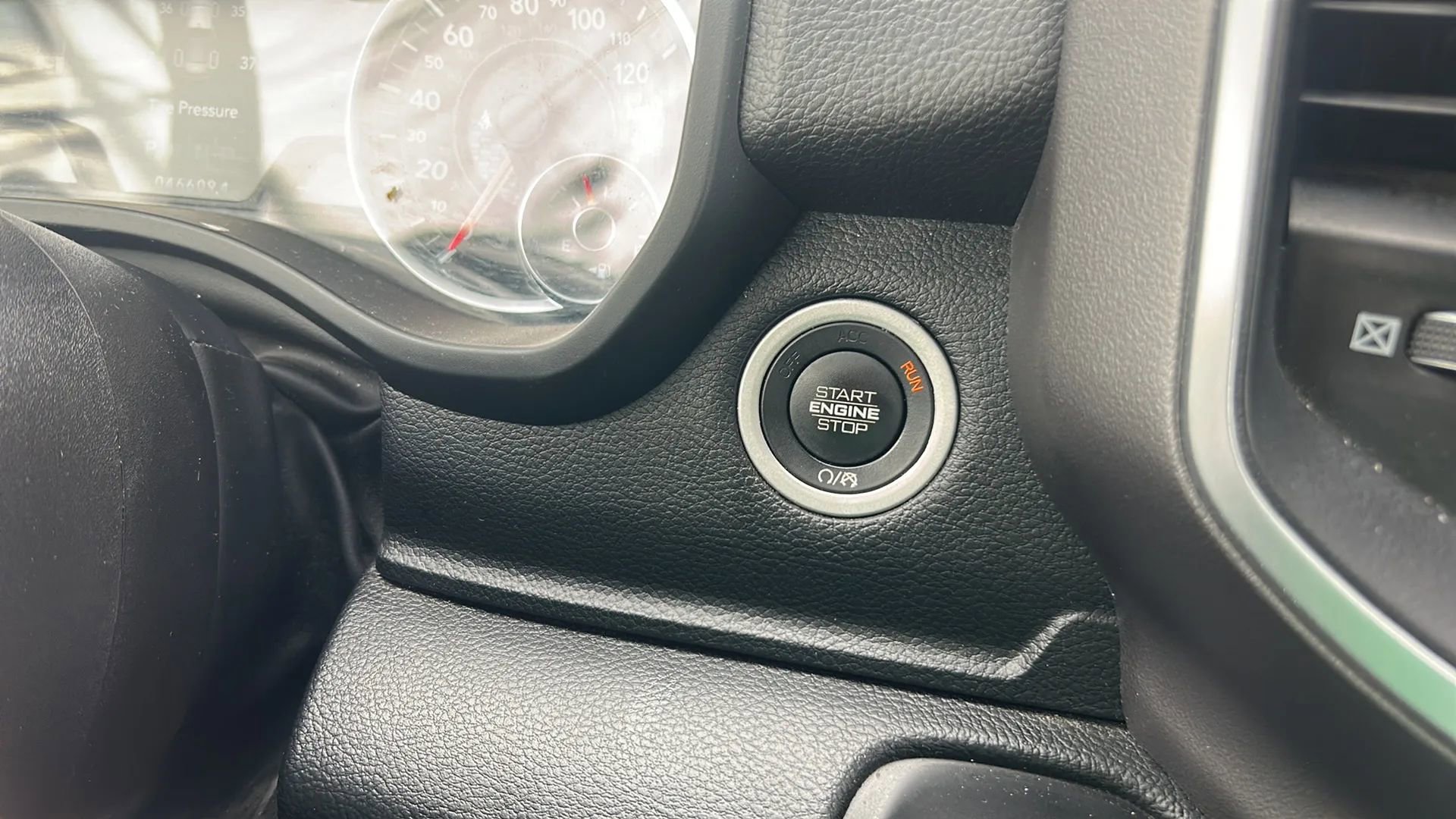 Used 2022 RAM 1500 Big Horn image 42