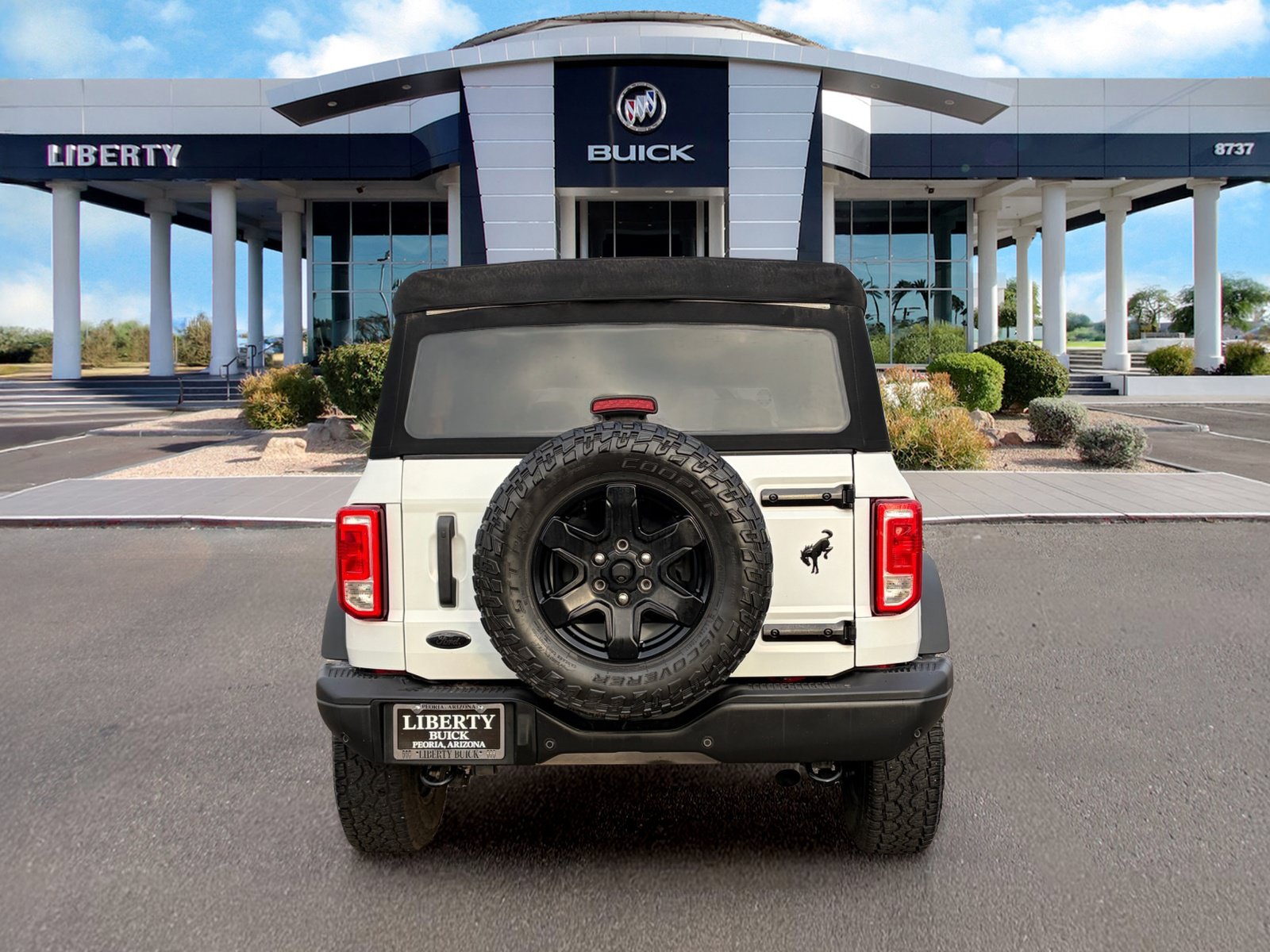 Used 2021 Ford Bronco Black Diamond AWD/4WD image 9