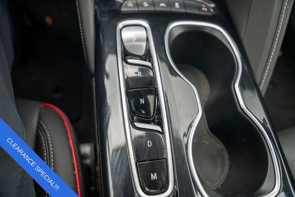 Used 2023 Buick Envision Essence w/ Sport Touring Package image 28