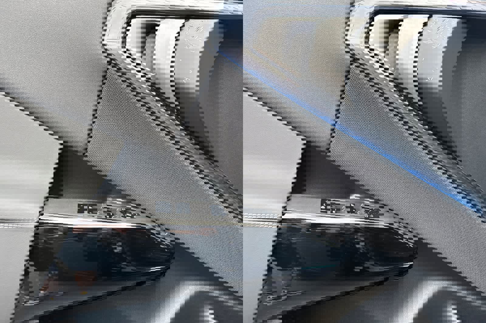 New 2026 BMW X3 xDrive30 w/ Premium Package image 13