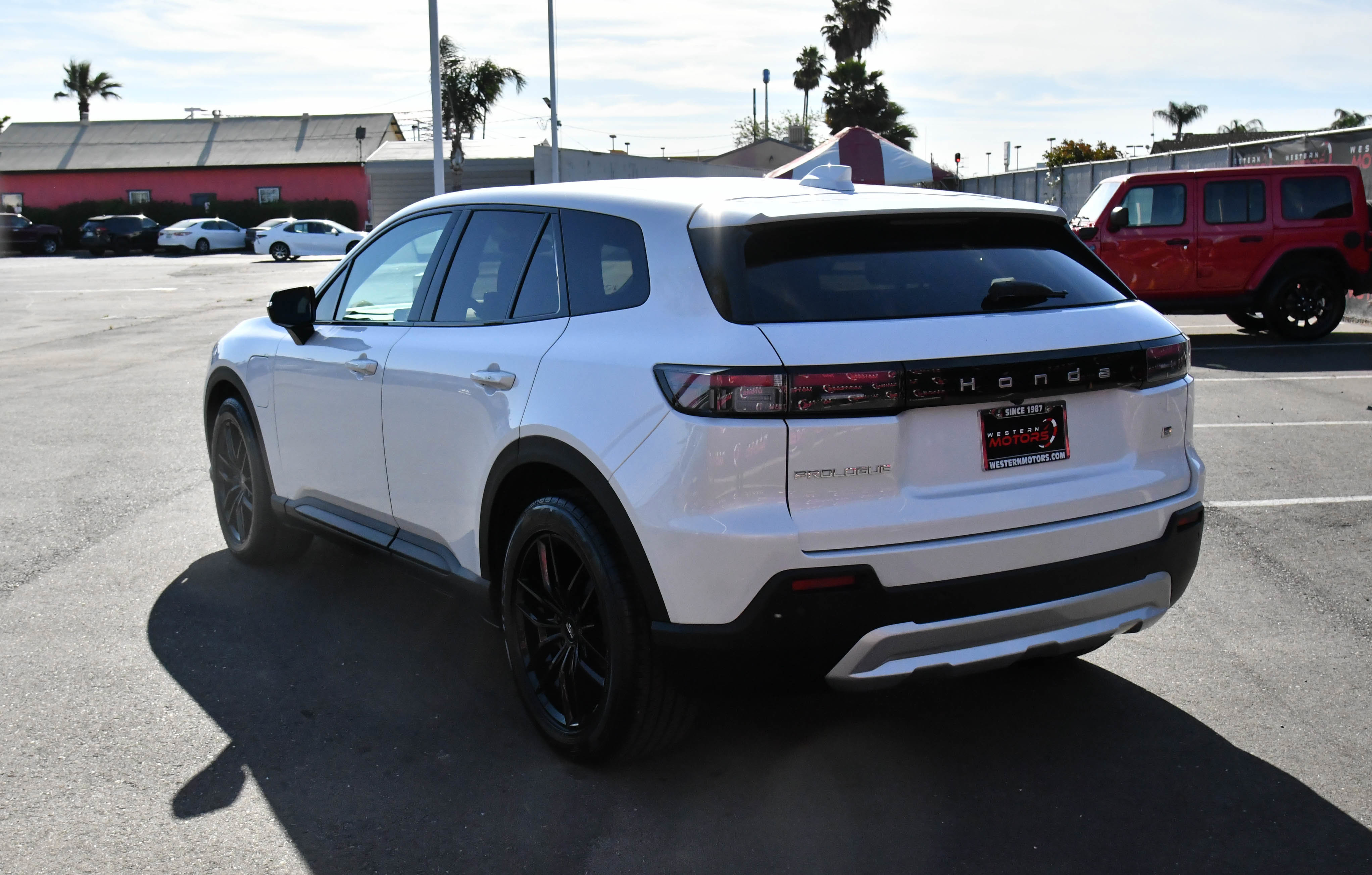 Used 2024 Honda Prologue EX image 6