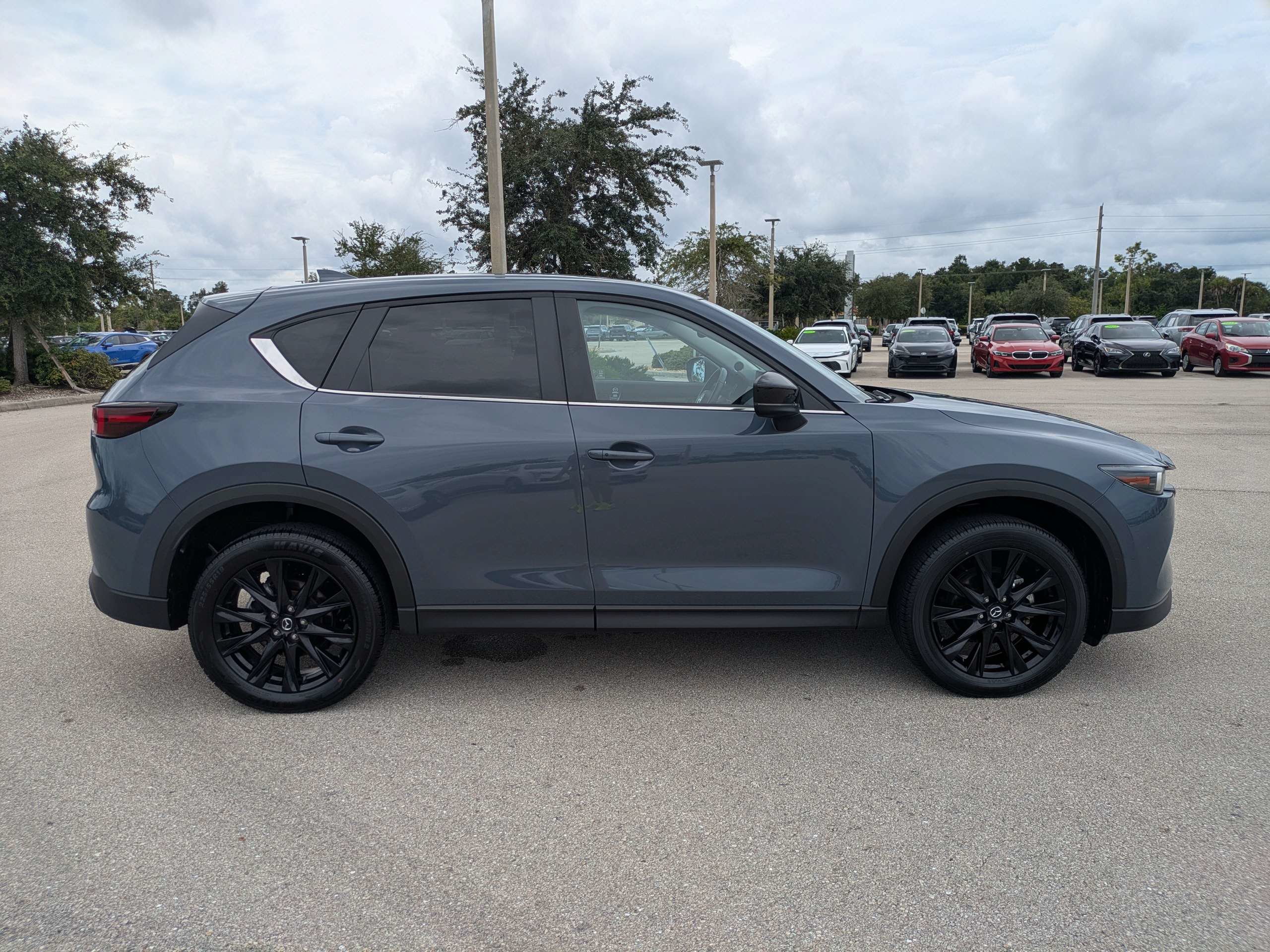 Used 2025 MAZDA CX-5 Carbon Edition AWD/4WD image 3