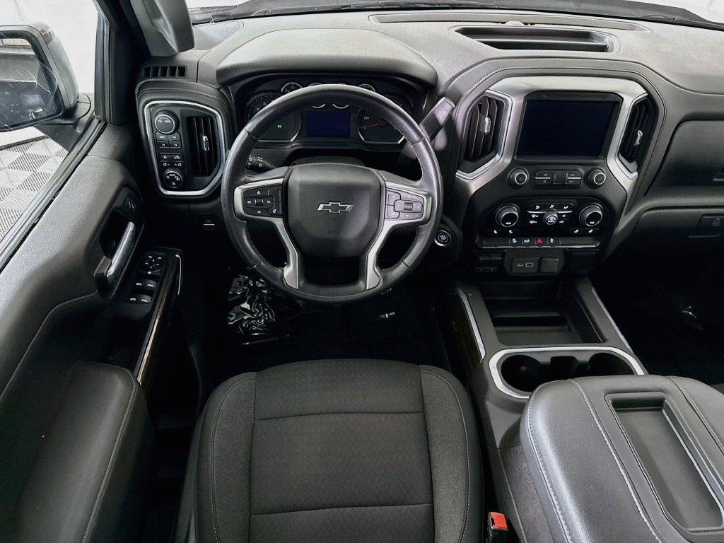 Used 2021 Chevrolet Silverado 1500 LT Trail Boss w/ Bed Protection Package AWD/4WD image 3