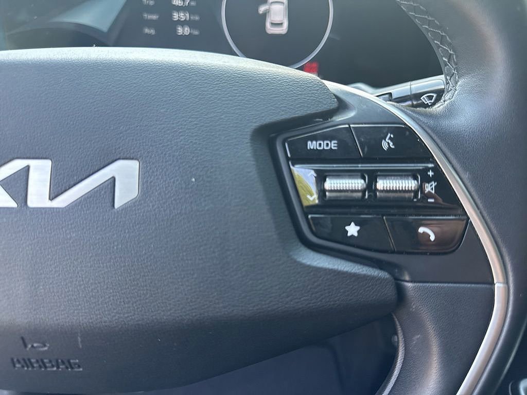 Used 2024 Kia EV6 Light RWD image 17