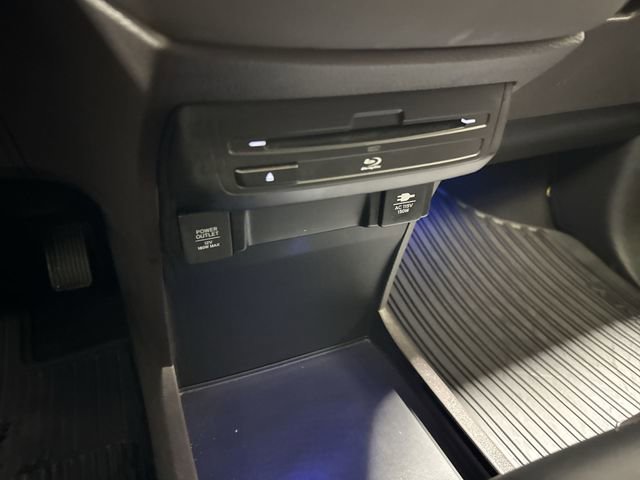 Used 2018 Honda Odyssey Elite image 23