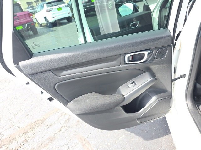 Used 2025 Honda Civic Sport image 31