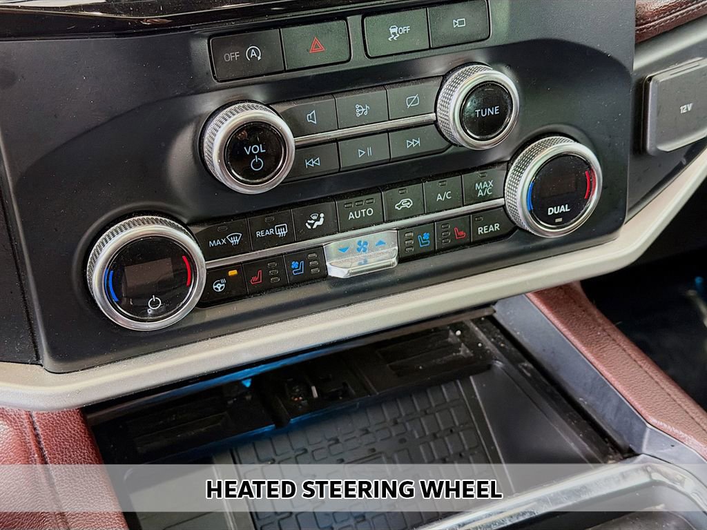 Used 2024 Ford Expedition Limited image 11