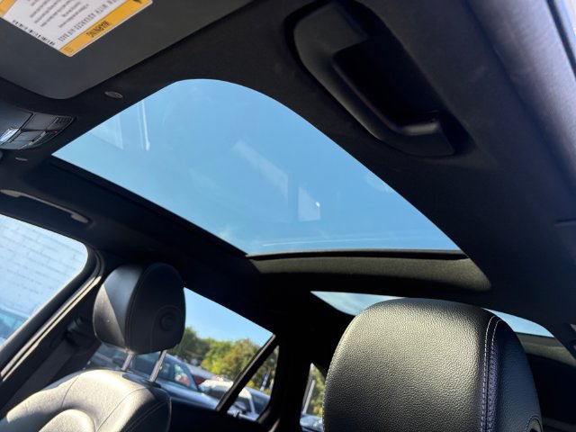 Used 2020 Mercedes-Benz GLC 300 4MATIC image 16