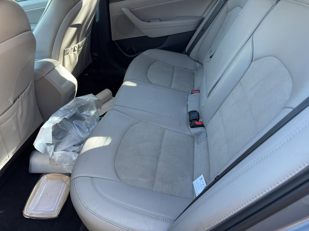 Used 2017 Hyundai Sonata Sport w/ Value Edition Package 02 image 4