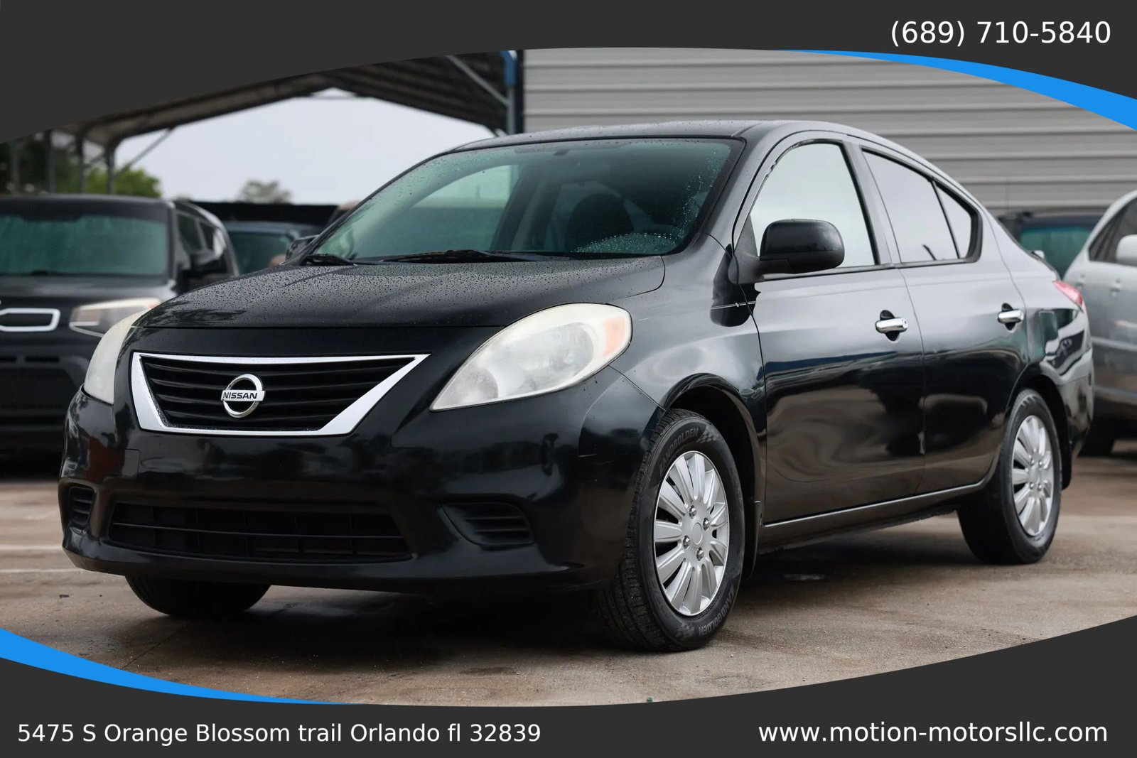Used 2014 Nissan Versa SV image 1