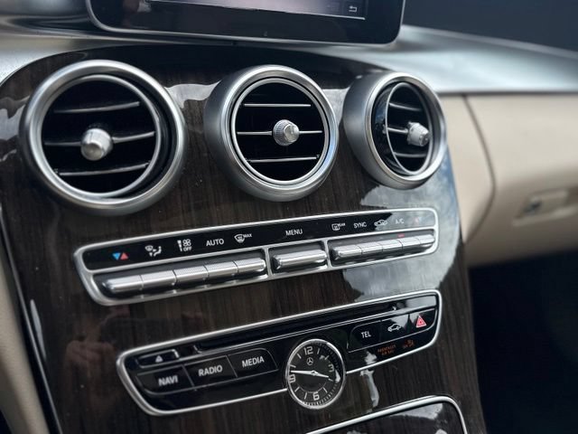 Used 2017 Mercedes-Benz C 300 4MATIC Sedan image 27