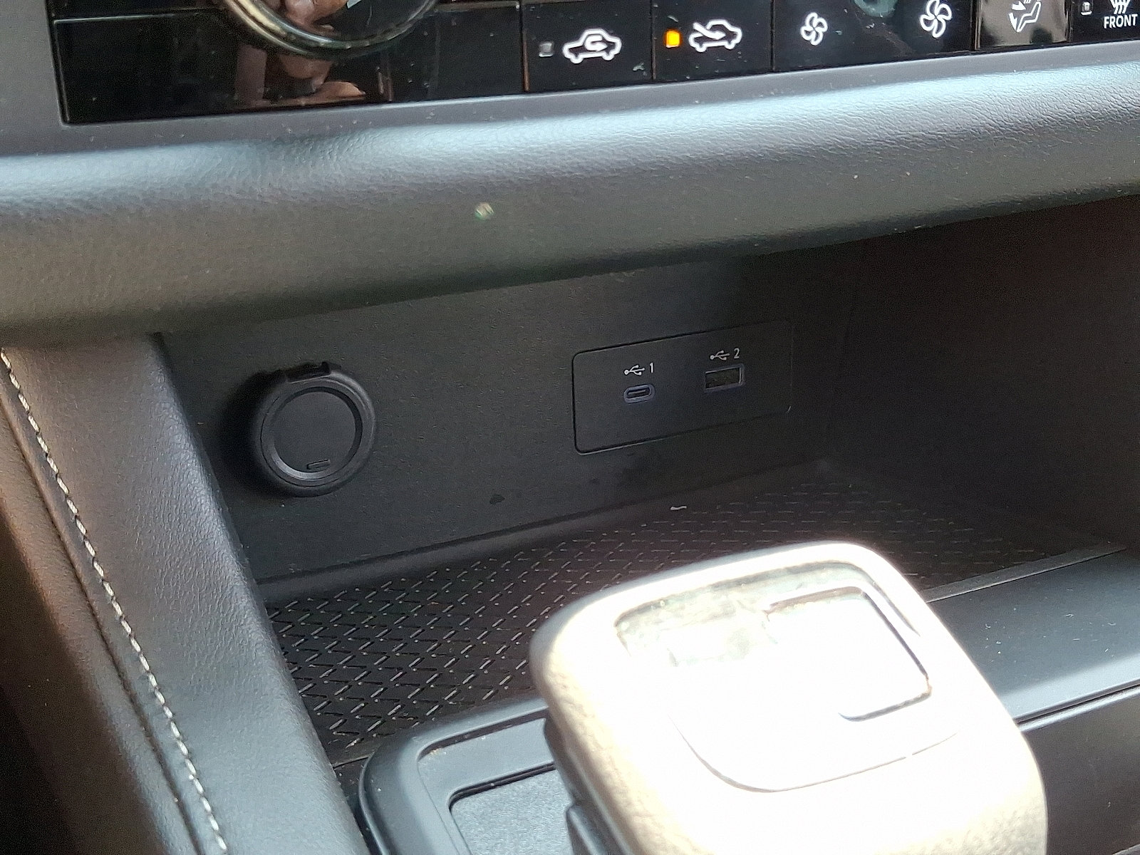 Certified 2024 Nissan Pathfinder S image 26